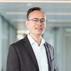 Portrait von Felix Langer